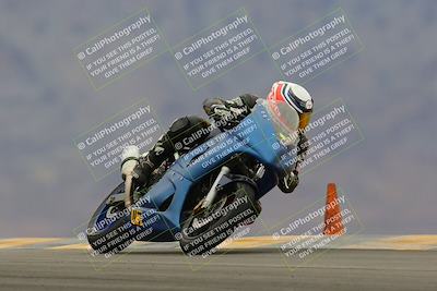 media/Jan-14-2023-SoCal Trackdays (Sat) [[497694156f]]/Turn 9 Set 1 (1120am)/